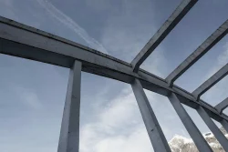 Pont de béton au dessus d'une rivière, Vénosc(38), 9 février 2026