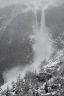 Avalanche, vallée du Vénéon, Venosc 12 février 2026